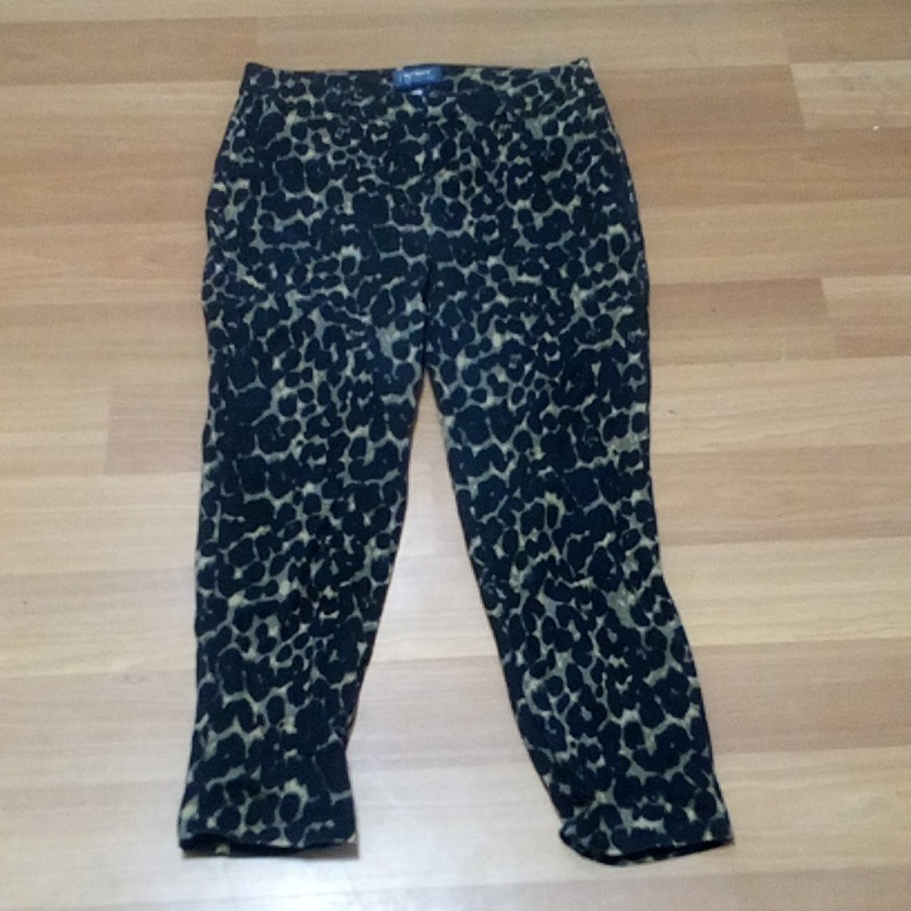 Old navy size 4 regular